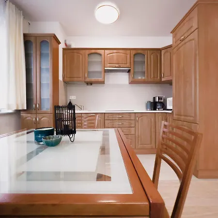 Zodiac Apartment 10 Min Od Plazy , Parking Gdansk Exterior photo